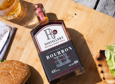 R6 Bourbon Whiskey 750 ml